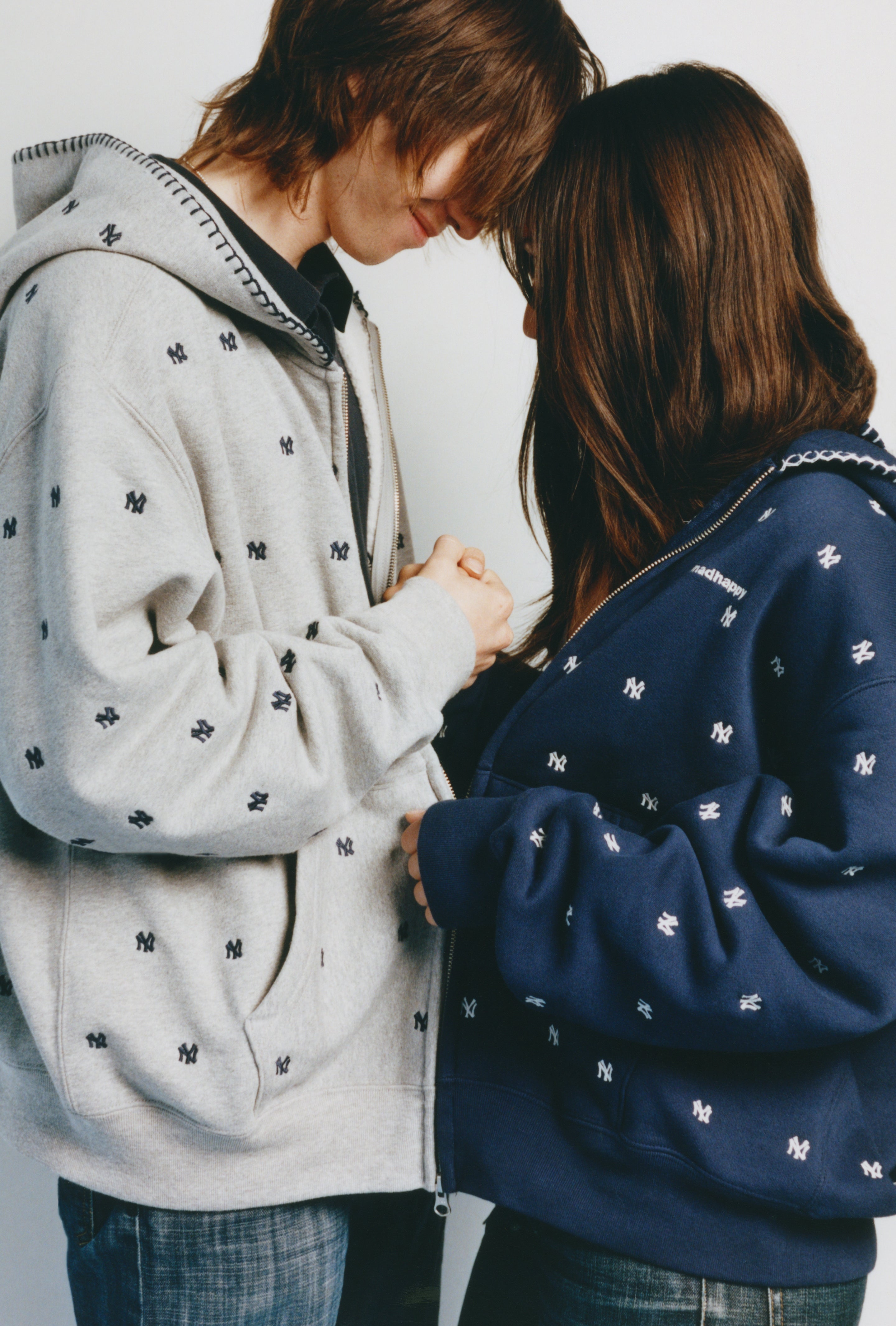 極美品 Madhappy マッドハッピー ギンガムチェック パーカー XS 極美品 Madhappy マッドハッピー ギンガムチェック パーカー XS